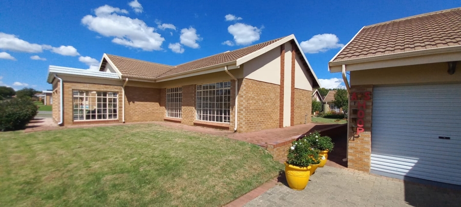 3 Bedroom Property for Sale in Panorama Free State